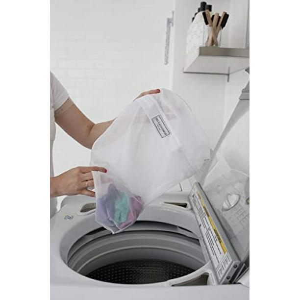 The Laundress - Mesh Washing Bags, 1 Small & 1 Large, 100% Nylon, Covered  Zipper, Mesh Wash Bag, Lingerie Bags for Laundry, Mesh Laundry Bag for  Delicates, Delicates Bag for Washing Machine 
