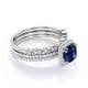 thumbnail image 4 of JeenMata Anillo de Bodas de Tres Piedras con Zafiro Azul de Talla Cojín de 2,25 Quilates Creado en Laboratorio Real Engastado en Oro Blanco de 18 K sobre Plata, 4 of 6