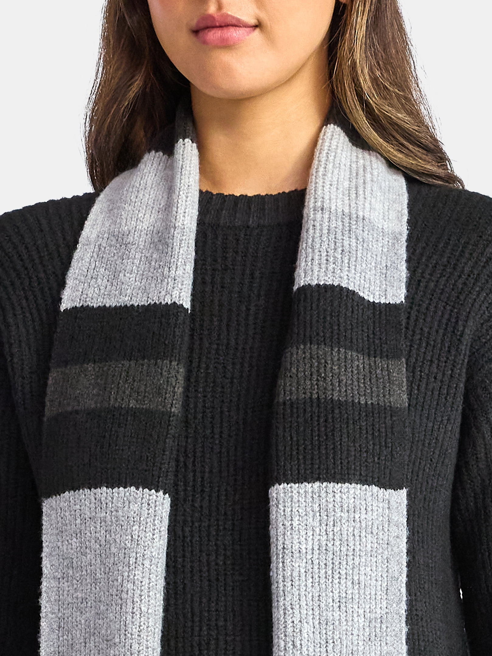 Time and Tru Women's Ribbed Crewneck Sweater and Stripe Scarf Set, 2-Piece, Sizes XS-XXXL