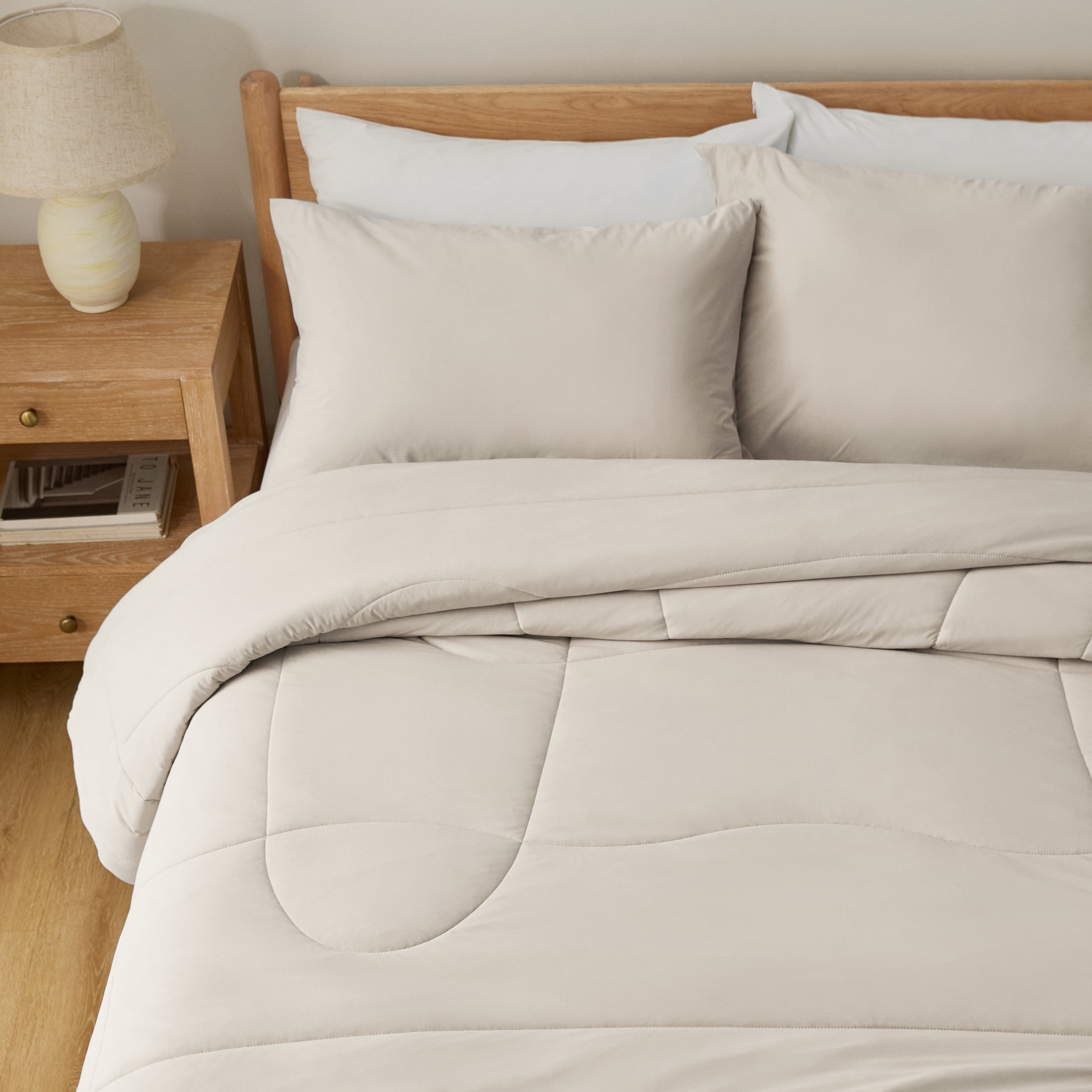 Breescape Essentials B-COOL Cooling Comforter, Taupe, King