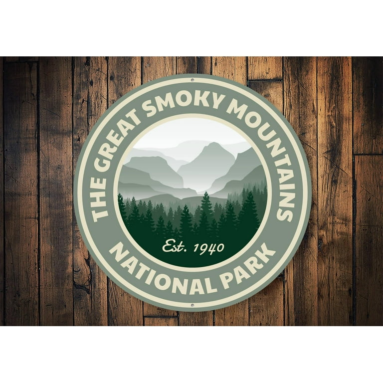 Great Smoky Mountains National Park Novelty Decor, Metal Wall Sign - 12  Circle