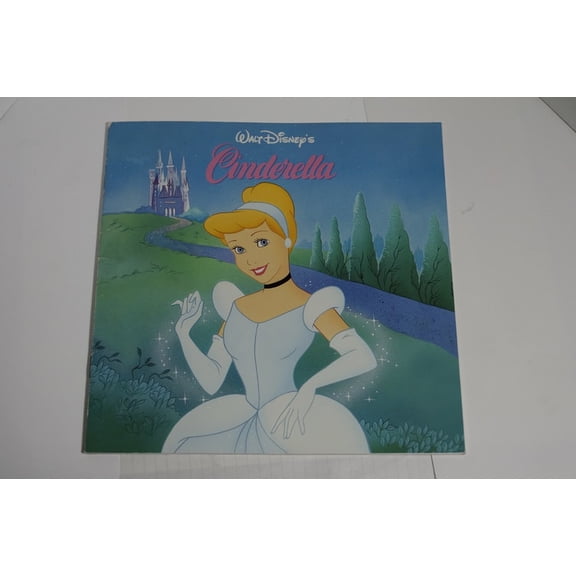 Pre-Owned Cinderella (Picturebook) (Paperback) 0736412964 9780736412964