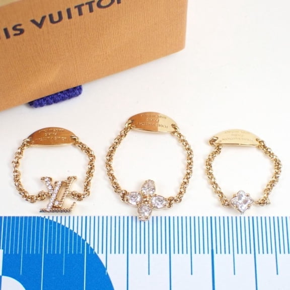 Pre-Owned LOUIS VUITTON Louis Vuitton Ring Set, Lady's LV M1604L Gold Metal Women's