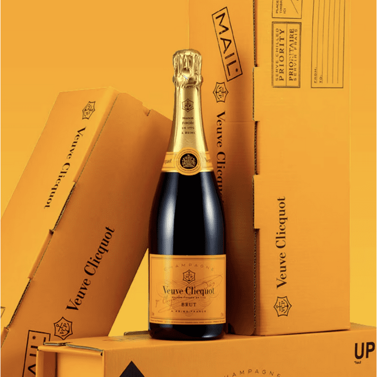 Veuve Clicquot Brut France, 750 ml Bottle - Walmart.com