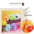 thumbnail image 2 of Juguete de descompresión de peluche con forma de bola de uva, artefacto de descompresión musical, regalos creativos nuevos y extraños para las vacaciones de los niños, 2 of 6
