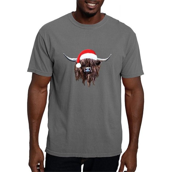 CafePress - Highland Cow Santa Hat Xmas T Shirt - Mens Comfort Colors Shirt