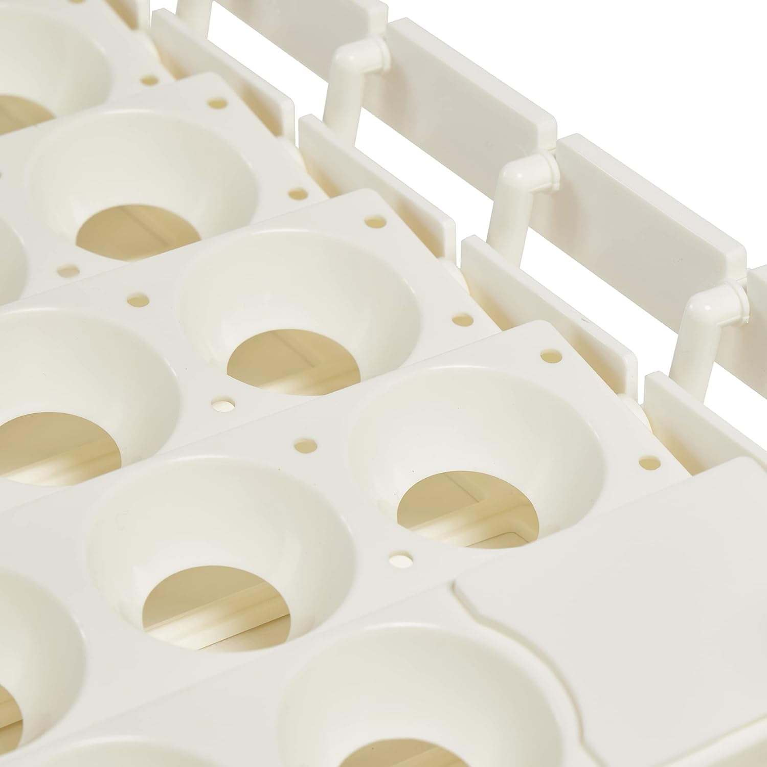 WangCaiXin Farm Innovators 3200 Automatic 41 Spot Egg Turner, Eliminate Manual Handling & Improve Hatching Rate — Residential Use, Standard Application