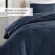 thumbnail image 4 of Juego de Edredón Tipo Waffle Texturizado en Azul Marino para Ropa de Cama Tamaño Full/Queen de Comfort Canopy, 4 of 9