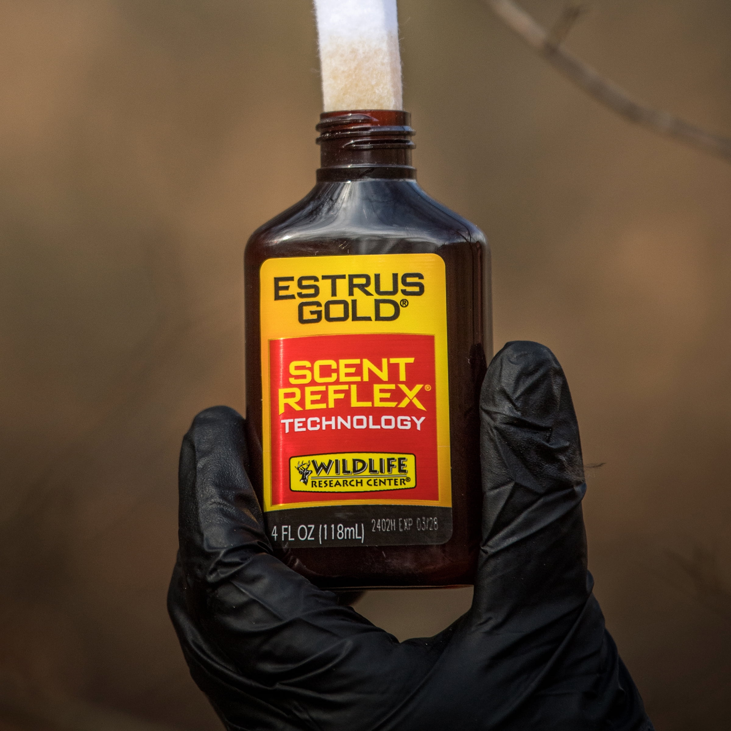 Wildlife Research Center, Estrus Gold 4 fl oz Synthetic Doe Estrous Deer Hunting Scent