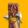 thumbnail image 5 of Barras de refrigerio de proteínas FULFILL, sabor a chocolate y avellanas, sin gluten con 15 g de proteína, productos básicos para la despensa, 12 unidades, 5 of 5