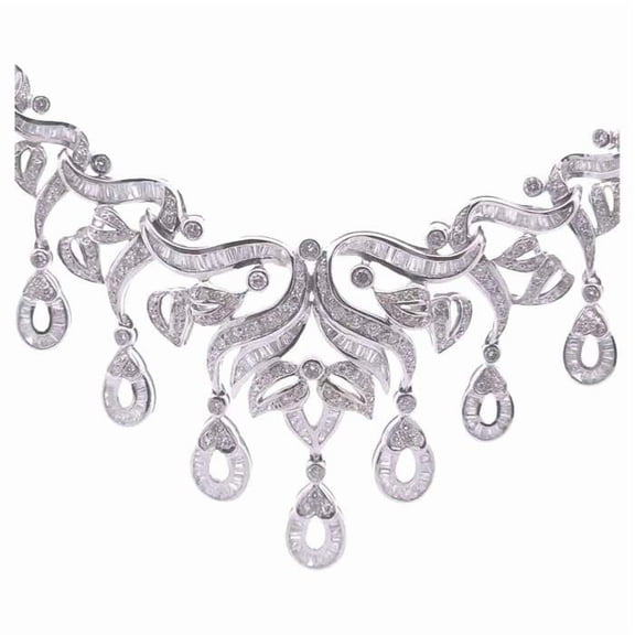 5.92ct Fancy Necklace in 18k White Gold