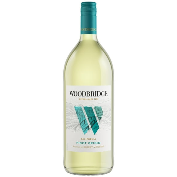 Woodbridge® Pinot Grigio White Wine, 1.5L Bottle, 12% ABV