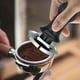 thumbnail image 1 of Apisonadora manual Macarena para café expreso 53 mm con resorte, 1 of 8