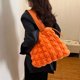 thumbnail image 2 of Bolso de hombro de gran capacidad para viajes diarios, nuevo bolso de moda con diseño de nube, bolso de mano con pliegues de diamantes, bolso de compras de felpa, 2 of 5