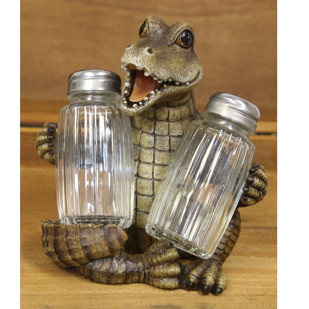 Alligator Salt and Pepper Shaker Set