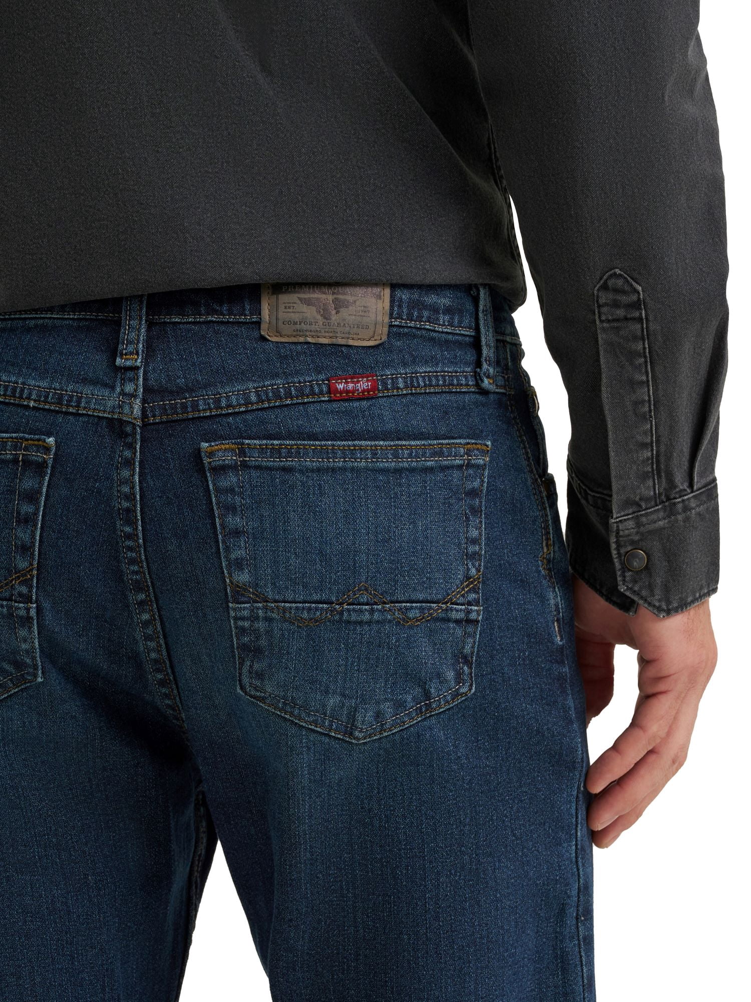 Wrangler® Men's Regular Taper Denim Jeans