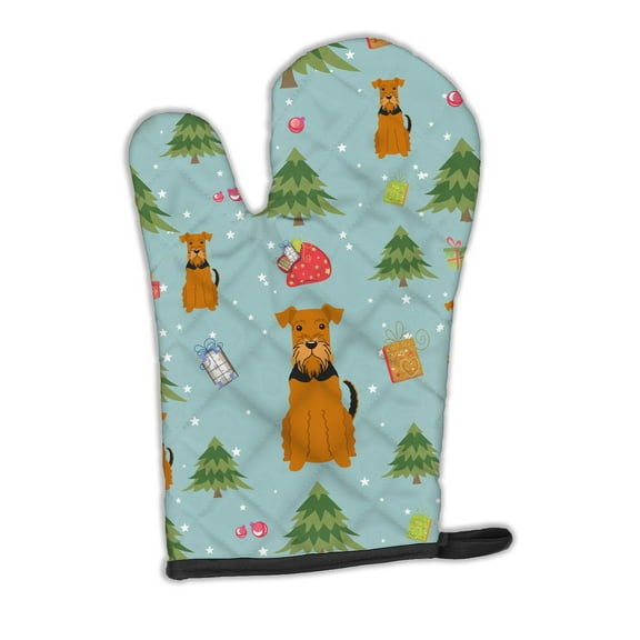 Carolines Treasures BB4701OVMT Christmas Airedale Oven Mitt Large multicolor