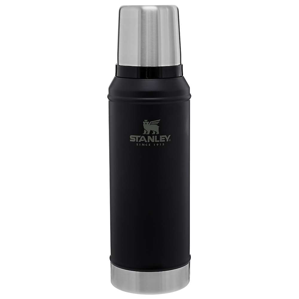 Stanley Classic Legendary Bottle 0.75L Matte Black – BPA Free Stainless Steel Thermos Dishwasher Safe Leakproof Lid Doubles as Cup Keeps Cold or Hot for 20 Hours