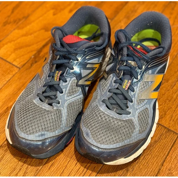 New Balance 860v6 Running Shoes Men's Size 9 2E width Blue