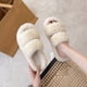 thumbnail image 2 of KAKOWELY 1 par de pantuflas peludas para mujer, pantuflas de felpa con punta abierta, zapatos de interior para casa, 2 of 5