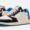 thumbnail image 2 of Jordan Jordan 1 Design Rétro x Fragment x Travis Scott Bas Bleu, 2 of 4