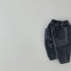 thumbnail image 4 of Odeerbi 3-18 Meses Niños Niñas Jeans Baggy Pantalones de Denim Lindos Cintura Elástica Pantalones de Ropa Exterior Suelta, 4 of 5