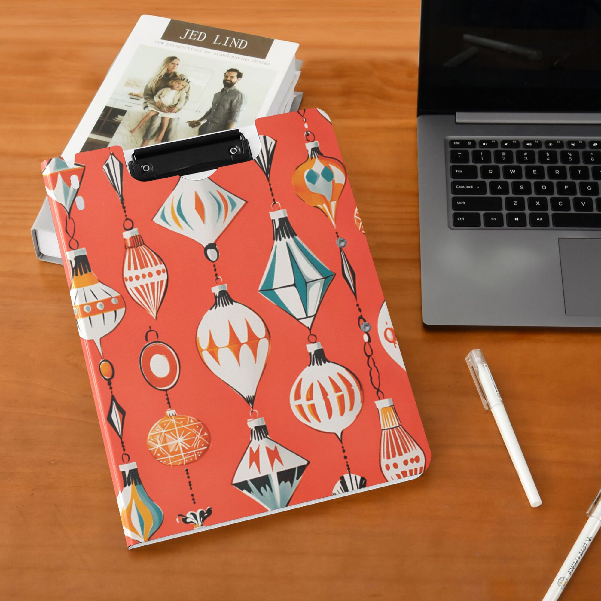 FORMRS A4 Clipboard Folder with Pen Holder Horizontal Foldable School Office Binder, Retro Christmas Ornaments Pattern