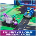 thumbnail image 4 of Tapete De Juego Paw Patrol La Poderosa Película 2 Pies Con 2 Coches Exclusivos, 4 of 5