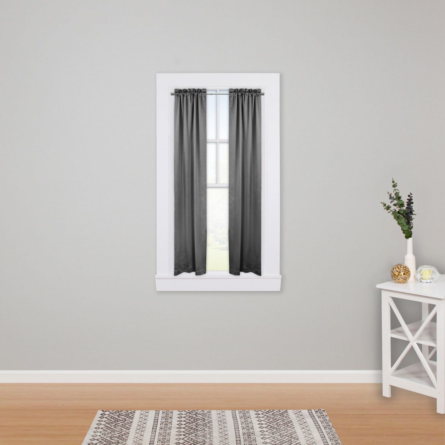 La tringle à ressort Mainstays, 18-28" 7/16 pouce de diametre, chrome