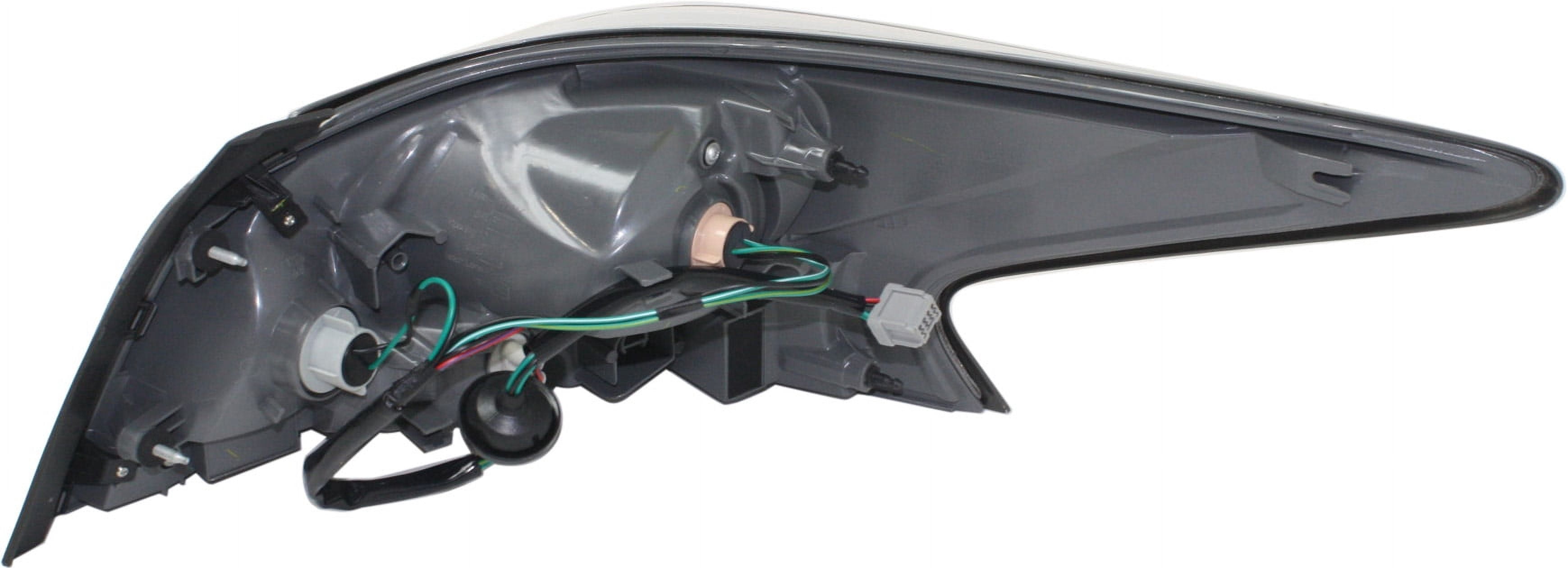 Tail Light Compatible With 2014-2015 Nissan Altima Left Driver With bulb(s)