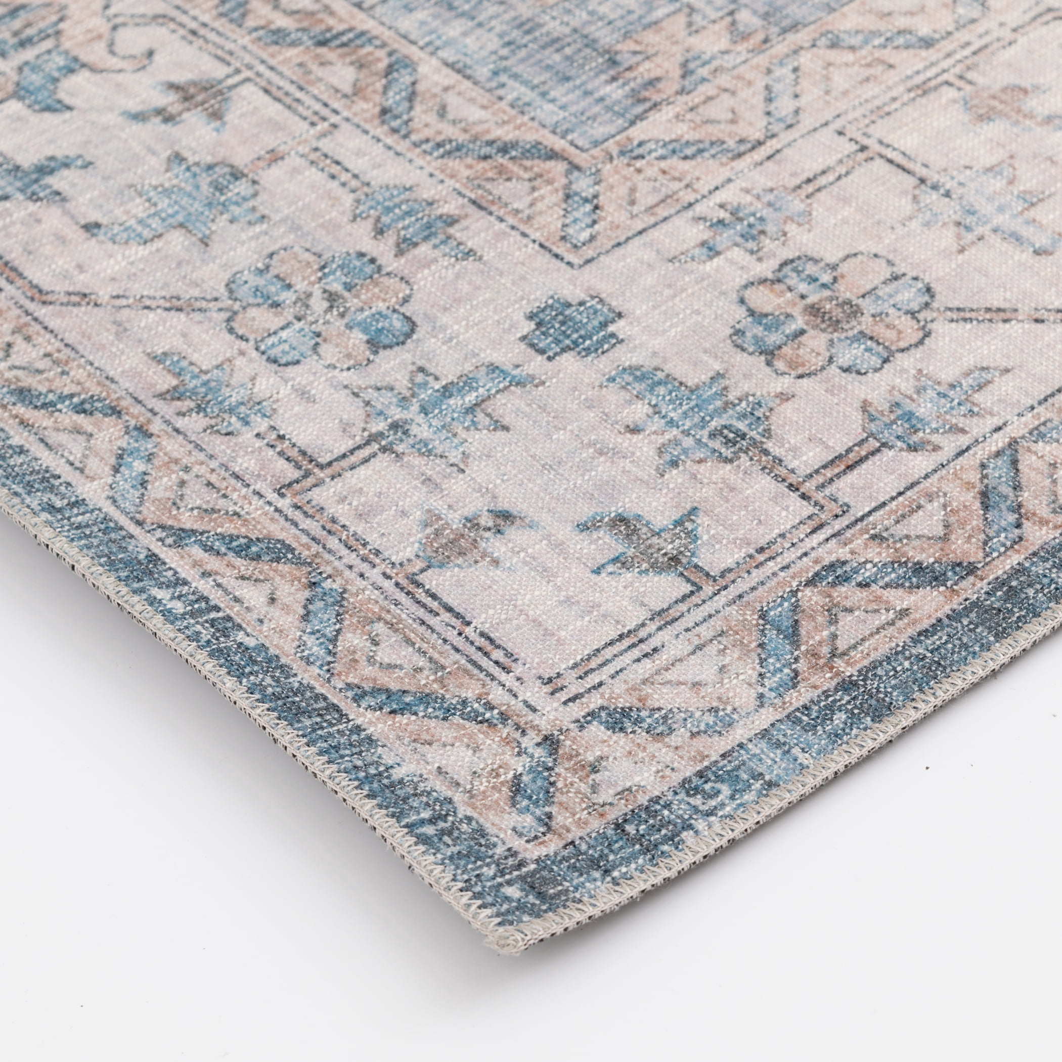 Better Homes & Gardens Blue Persian Medallion Indoor Accent Rug, 30"x46"