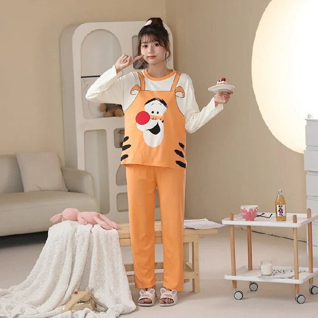 Disney Tigger-Conjunto de pijamas Kawaii de Navidad para mujer y niña, ropa de dormir suave de manga larga para otoño y primavera, traje para casa