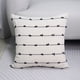 thumbnail image 1 of Funda de Cojín Decorativa a Rayas de Poliéster | Funda de Cojín Cuadrada Suave de 45X45 Cm para Sofá y Sala de Estar | Cojín Decorativo Primaveral para El Hogar, 1 of 6