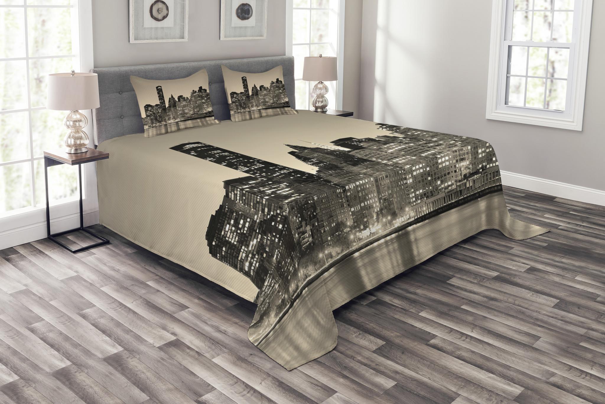 New York Bedspread Set, Manhattan Skyline at Night East River Panoramic
