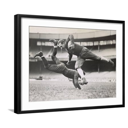 Art.com Chicago Bears Teammates Practicing as Joe Zeller Tries to Tackle Red Grange Photo Black Frame Wall Art 29 x 23