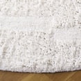 thumbnail image 3 of SAFAVIEH Vermont Dinah Solid Area Rug, Ivory, 6' x 6' Round, 3 of 10