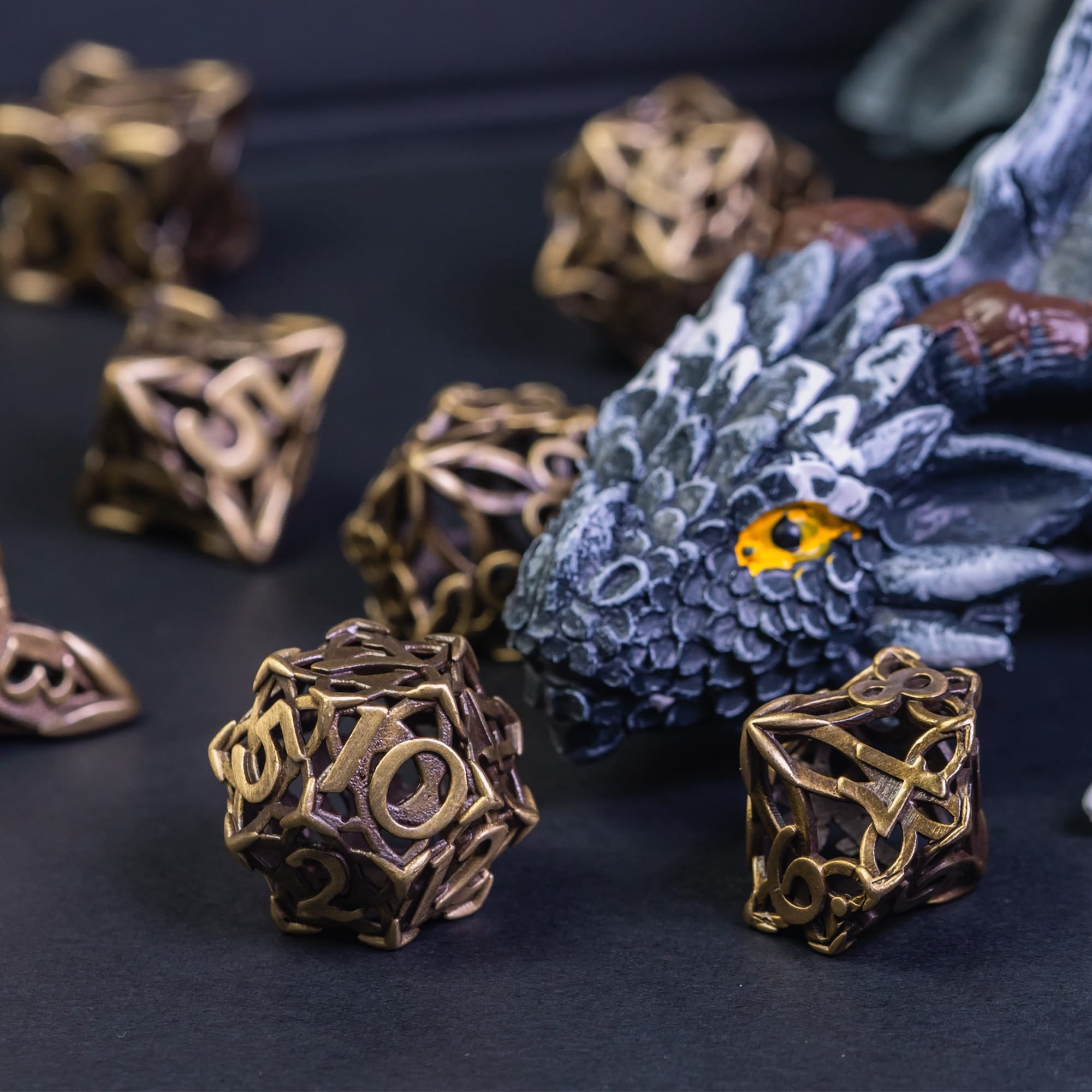 Cusdie Hollow Metal Dice, Celtic Knot D&D Dice, 7 Pcs Metal Dice Set, Polyhedral Dice Set, for Role Playing Game MTG Pathfinder