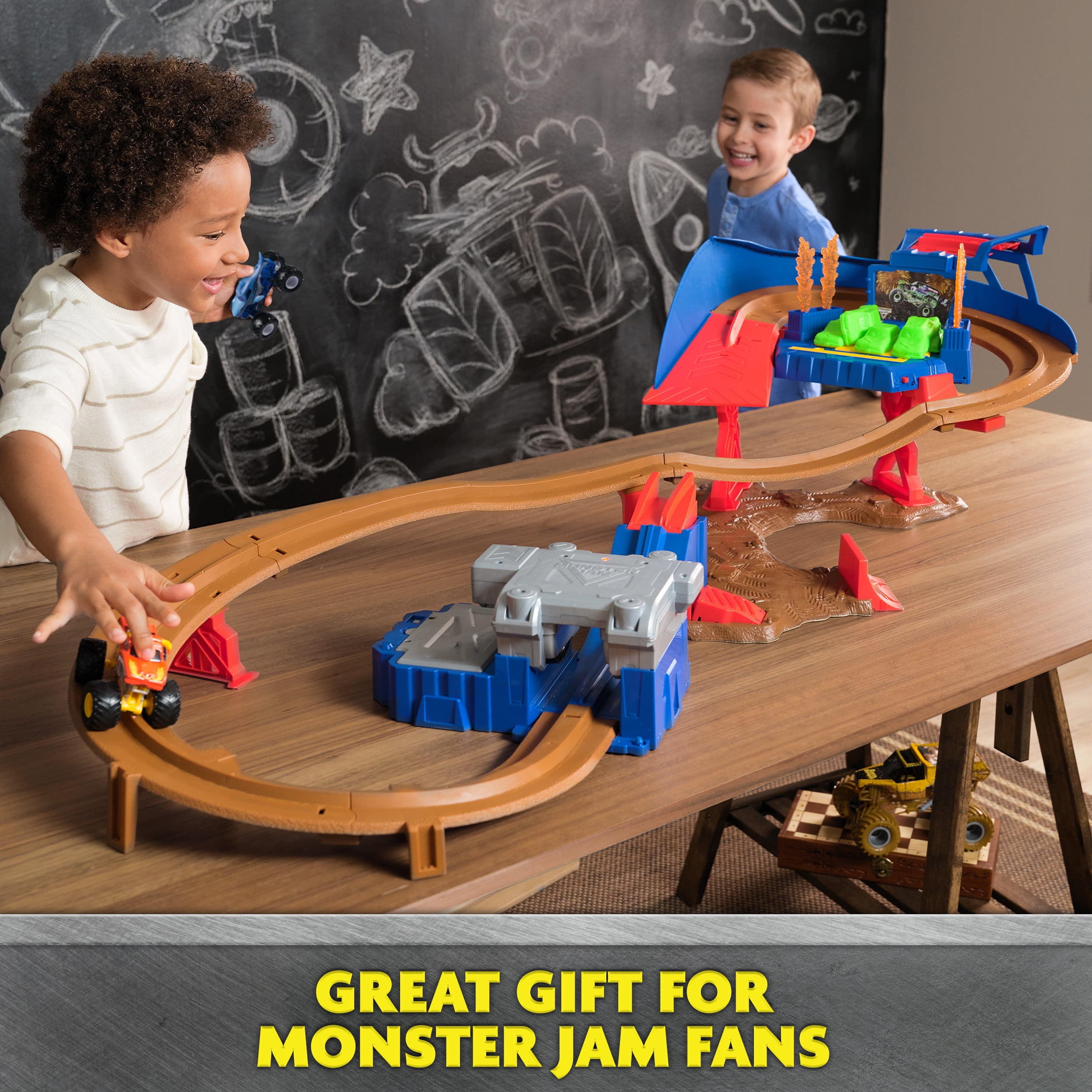 Monster Jam, Coffret Supercharge Speedway avec monster trucks Megalodon et El Toro Loco en métal moulé à l'échelle 1:64 , circuit lumineux Monster Jam World Finals, jouets pour enfants garçons à parti Monster Jam