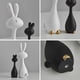 thumbnail image 5 of 2 estatuas de conejo, esculturas artísticas de animales, adorno creativo para jardín, decoración de Pascua, figuras de conejo para dormitorio, granja., 5 of 6