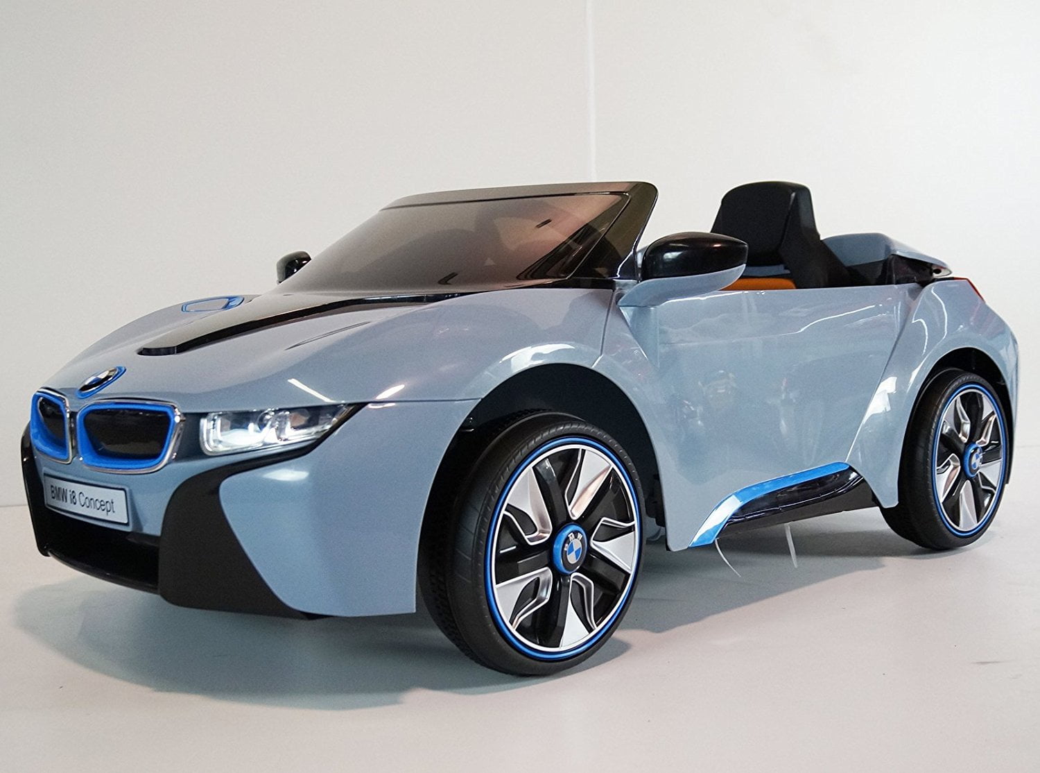 bmw i8 ride on car 12v battery