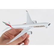 Emirates Boeing 777-9 Airliner Toy Airplane Diecast with Plastic Parts