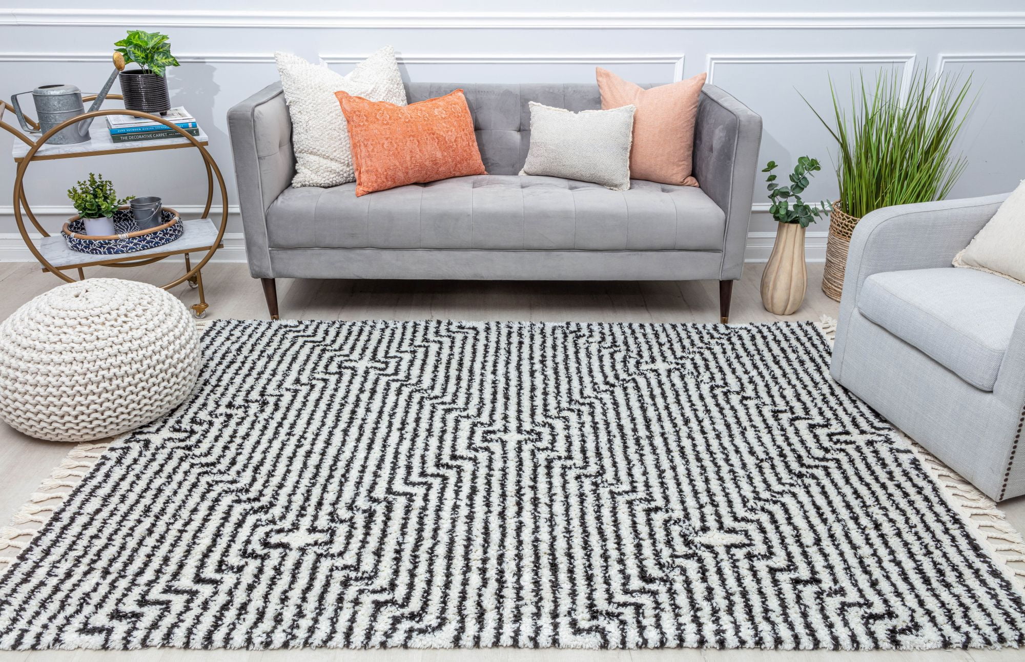 Rugs America BT20D Night Odyssey Stripe/Diamond Modern White Area Rug, 2'6" x 4'
