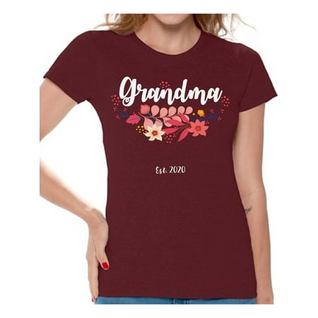 Awkward Styles Grandma 2020 Tshirt for Women Grandma Clothes for Mom Pregnancy Reveal Womens T-Shirt Pregnancy Reveal Gifts for Her Grandma Shirts Pregnancy Collection Pregnancy Announcement T (Best App To Resell Clothes)