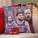 thumbnail image 4 of NEW YORK KNICKS Fundas de almohada de terciopelo con tema, regalos de funda de almohada, decoración para el hogar, cojín de lanzar, regalo de cumpleaños para fans y parejas. 45cm x 45cm., 4 of 6