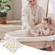 thumbnail image 5 of Toalla de baño absorbente de doble capa de gasa para bebés, envoltura delgada de baño de verano para bebés, Little Olive, 5 of 6