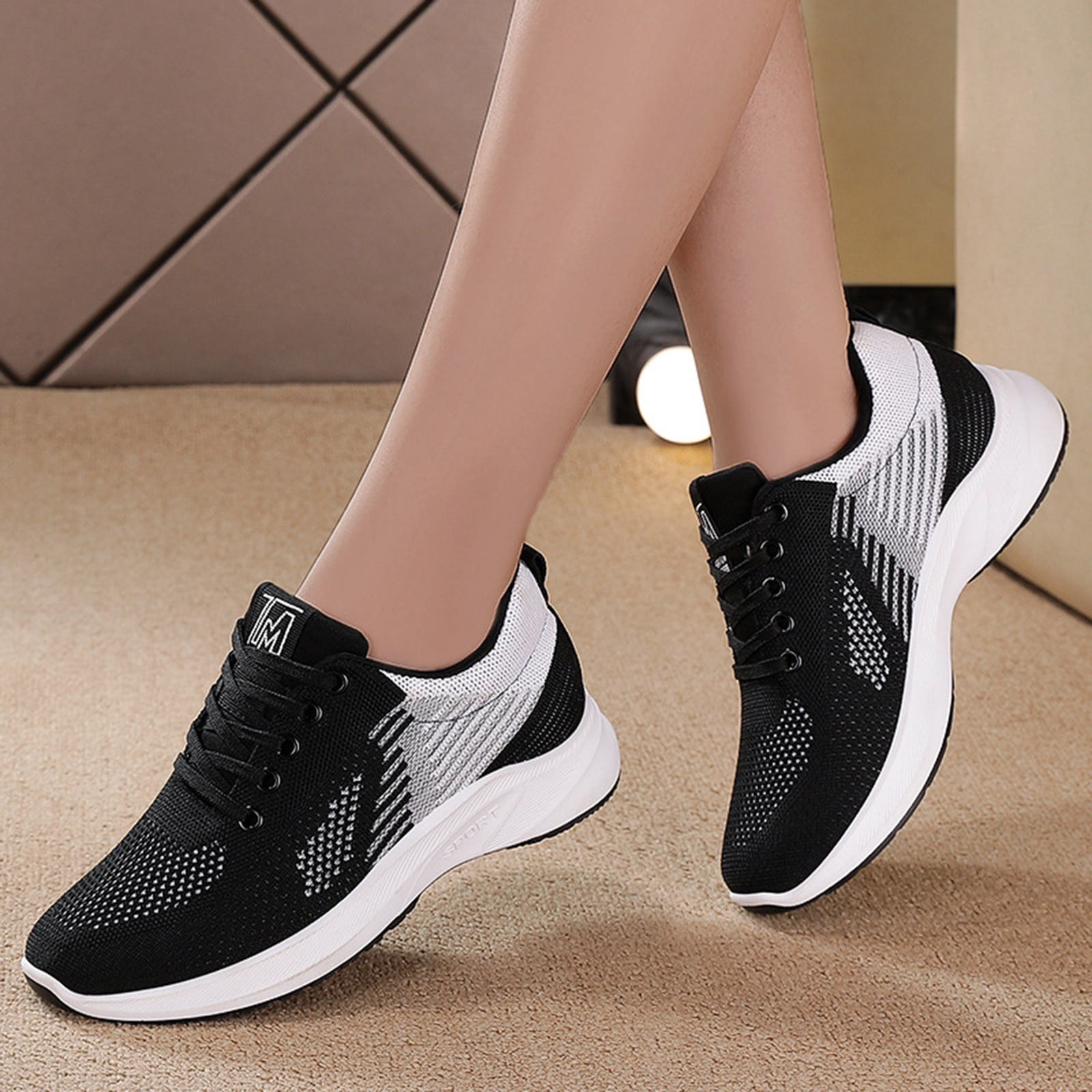dmqupv Womens Memory Foam Sneakers Wide Width Women Breathable Lace Up Shoes Flats Rhinestone Sock Sneakers for Women Black 8.5
