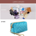 thumbnail image 4 of Bolsa de cosméticos estilo temperamento retro de Hong Kong con perla, hecha de costuras de terciopelo dorado, 4 of 5