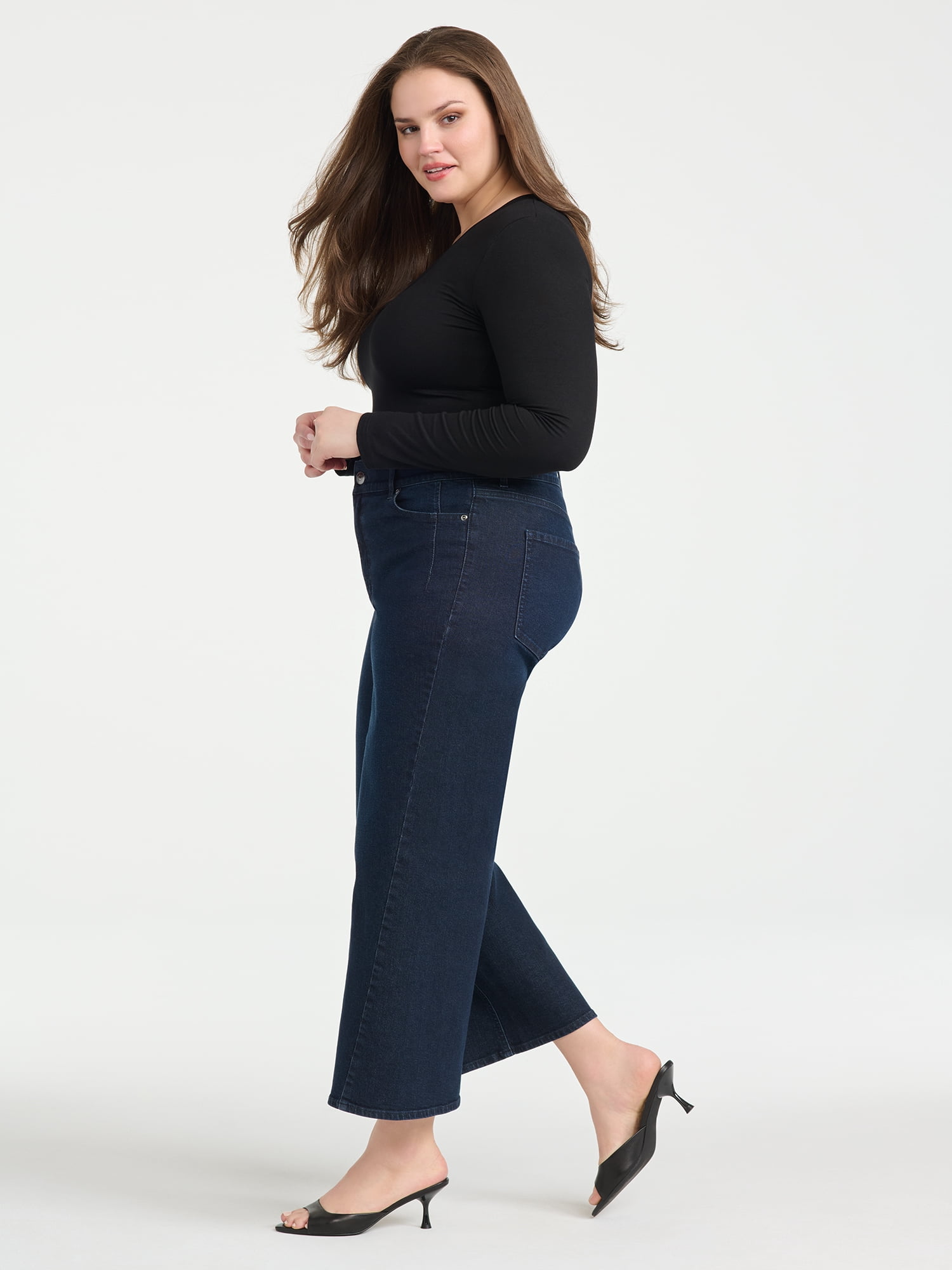 Sofia Vergara Women's Plus Size Margot Super Wide Crop Sizes 14W-26W