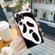 thumbnail image 4 of "Demuestra tu estilo con una colorida funda IMD con estampado de perro HaBa para iPhone", 4 of 4