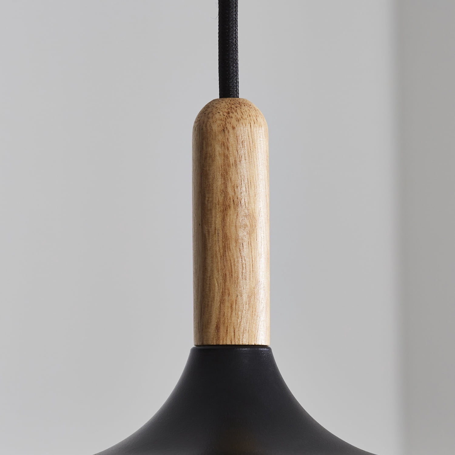 Better Homes & Gardens Single Head Pendant Light with Round Shade Matte Black Finish, A19 60W Soft White, Medium Base, Dimmable, 1 pack